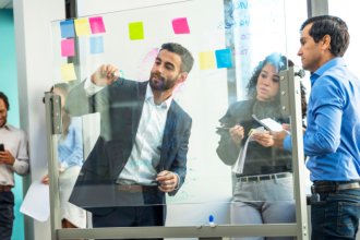 Entenda como a consultoria se torna uma verdadeira parceira de transformação digital, potencializando inovação e resultados — visão de Bráulio Henrique Dias Viana.